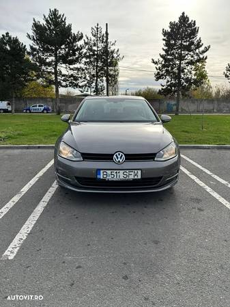 Volkswagen Golf 1.6 TDI BMT Comfortline - 1