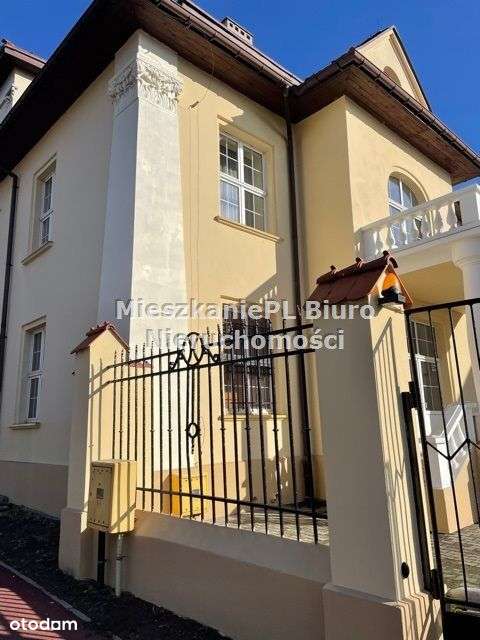 Zabytkowa Villa Piątkowskich w Sosnowcu-2