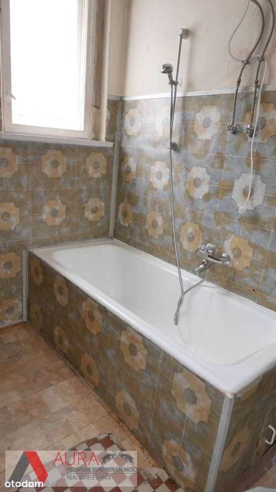 Wolnostojący dom w świetnej lokalizacji-7