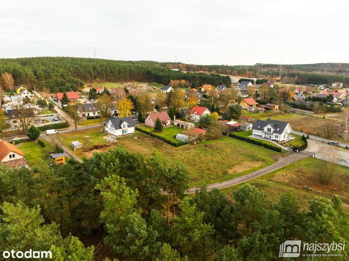 Pniewo - Urokliwy dom z dużą działką blisko lasu - Pełny obrazek: 5/20