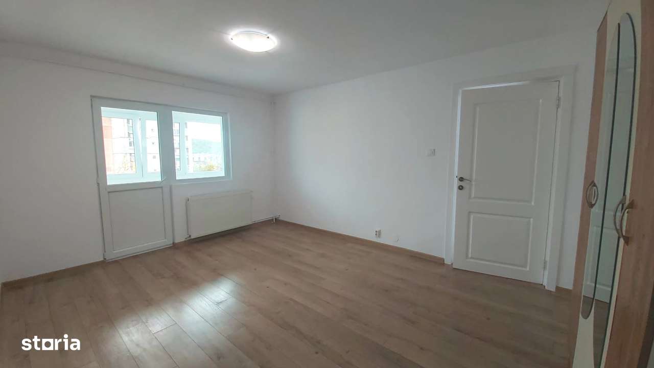 Apartament 2Cam Decomandat Nicolina Rond Vechi Bulevard Renovat Liber-1