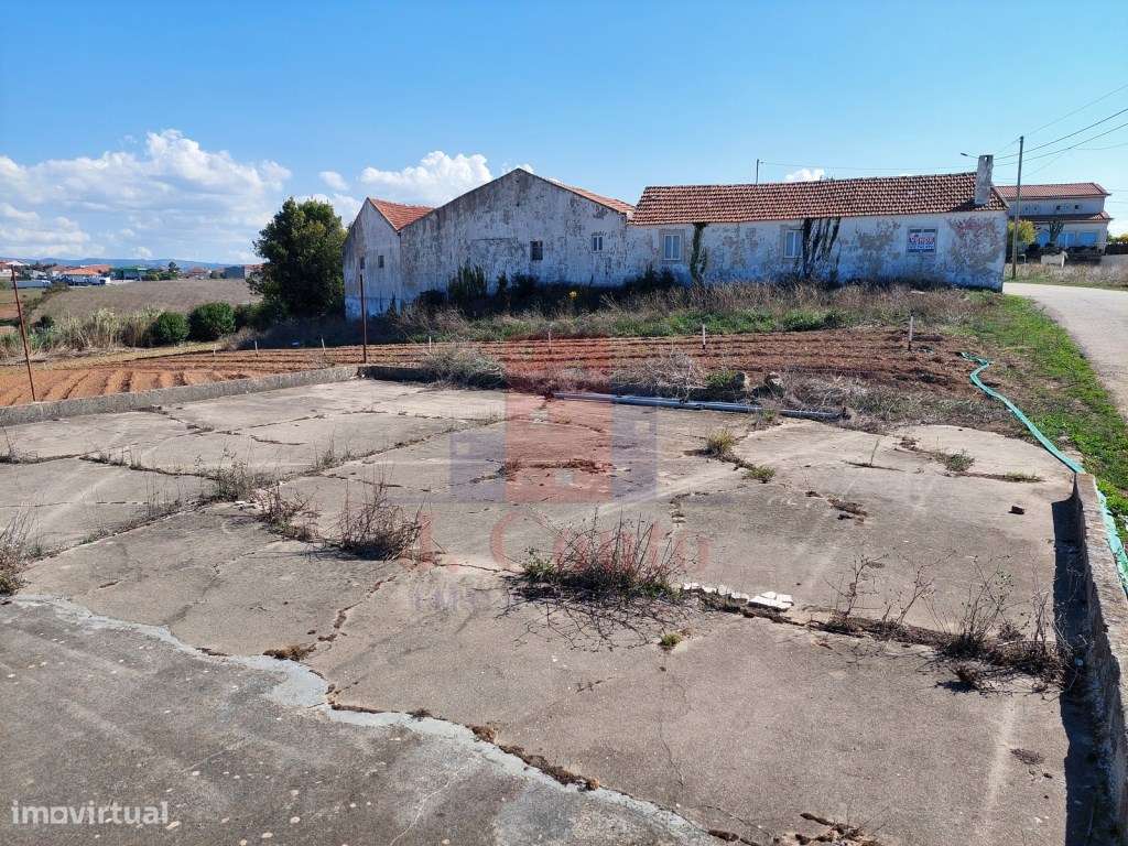 Moradia em Bárrio, Alcobaça (Costa de Prata)-1