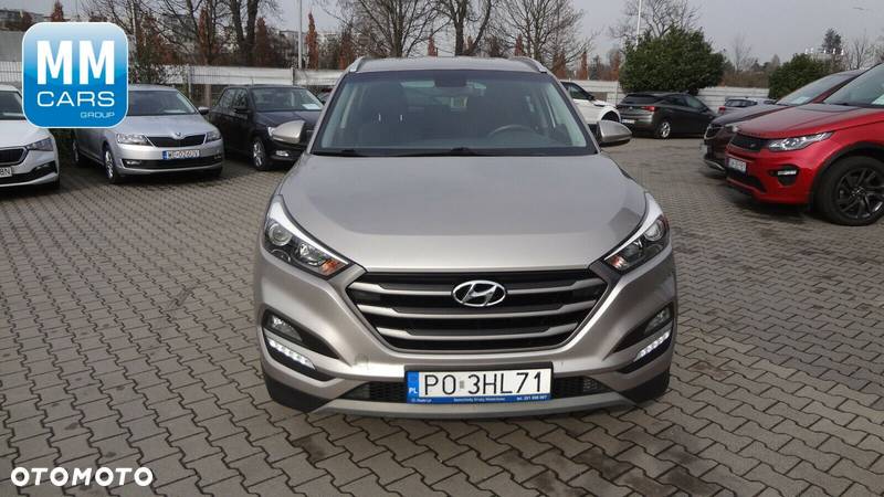 Hyundai Tucson - 8