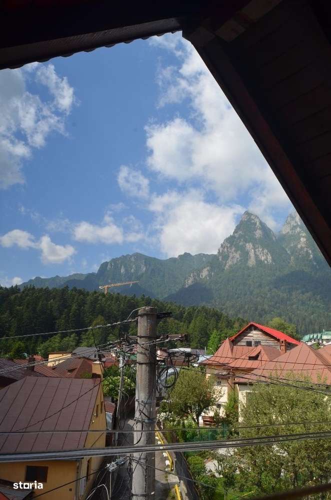 Vila de vacanta ,pretabil pensiune ,situata in Busteni, - Imagine principală: 2/15