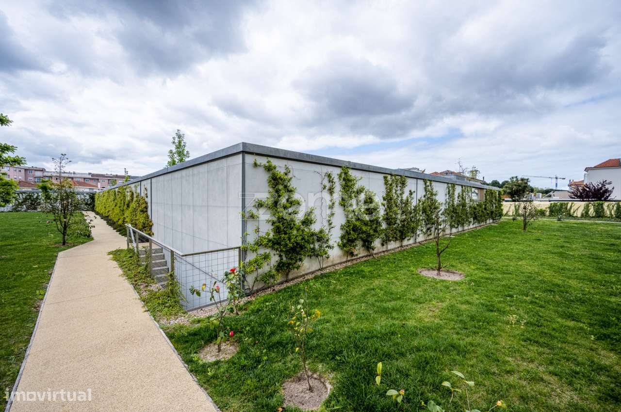 Moradia T4 em Condomínio Privado de Luxo, no Centro do Porto - Grande imagem: 2/47