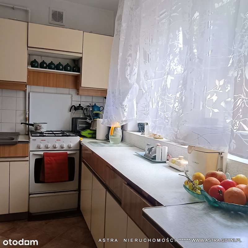 Gdynia Centrum, 1-pokojowe, osobna kuchnia, balkon, winda, II pietro-6