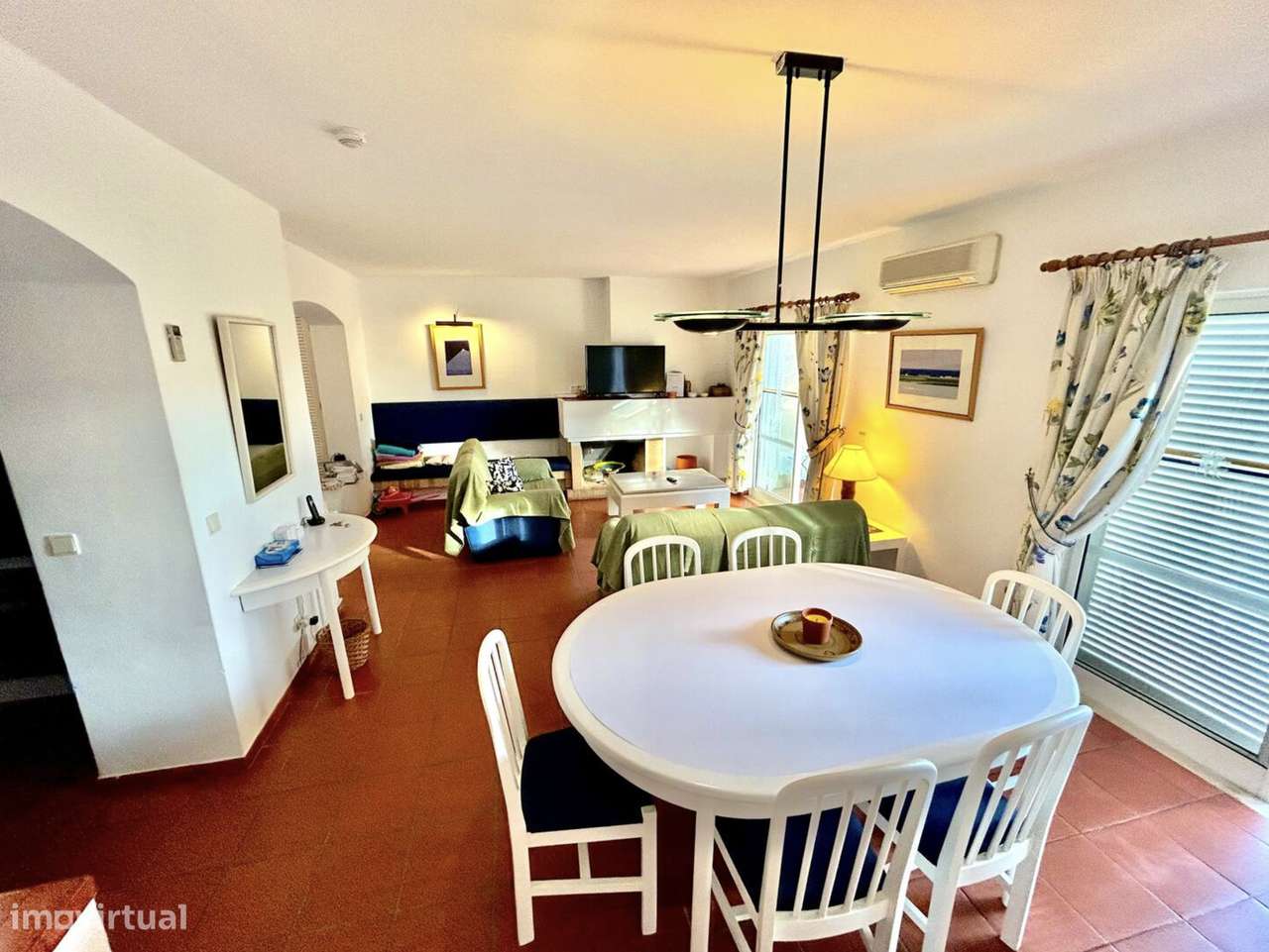 Moradia V2 em Vilar do Golfe – O Seu Refúgio na Quinta do Lago-5