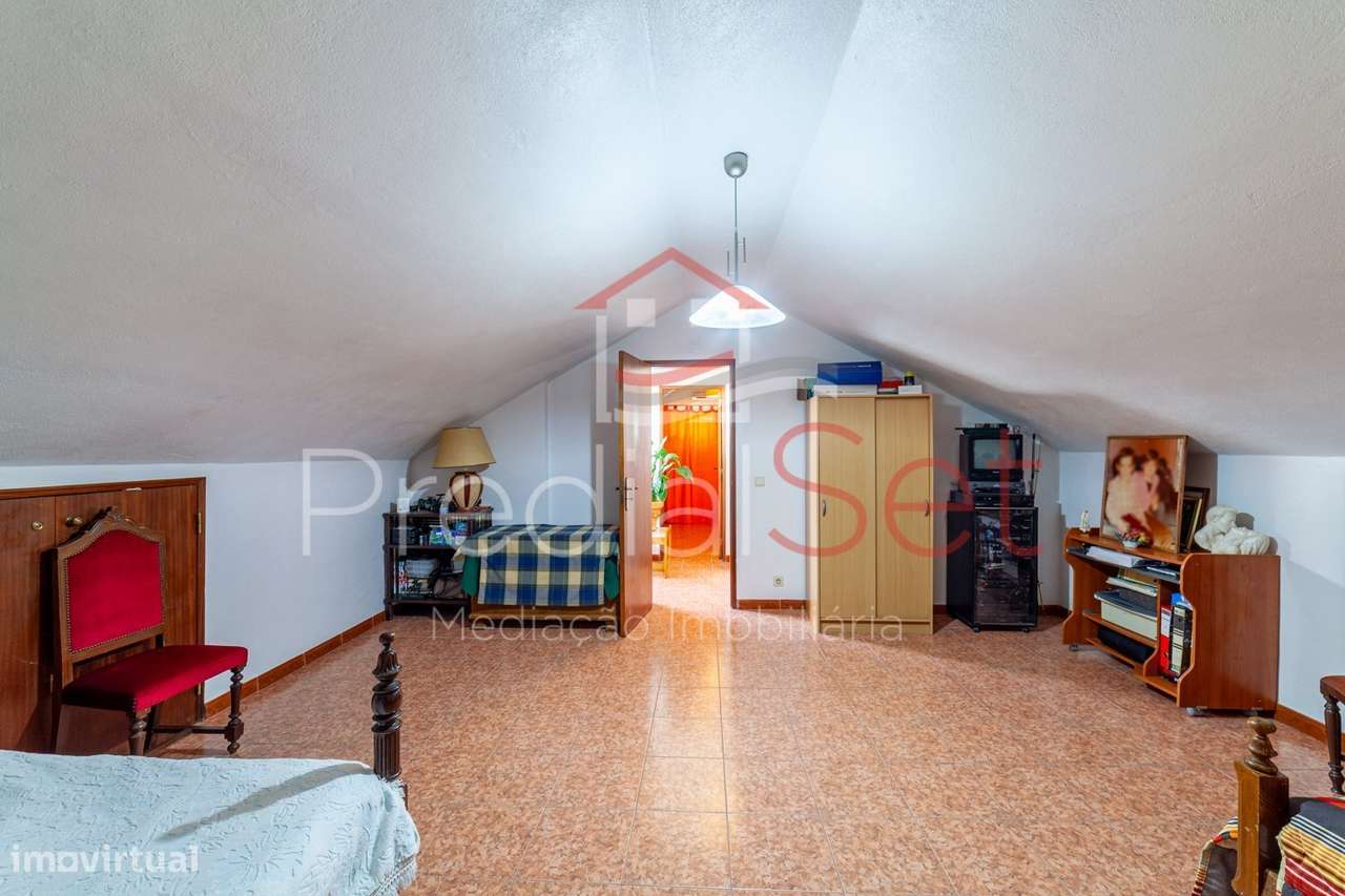 Moradia T4 em Quintinha - Palmela-59