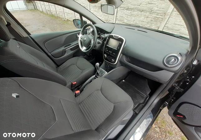 Renault Clio 1.2 16V Limited EU6 - 29