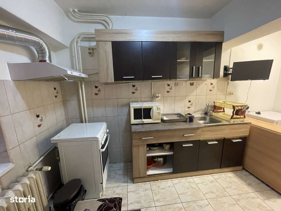 3 Camere Magazin Bucur Obor - Bloc ALMO 1 - Mobilat si Utilat-10