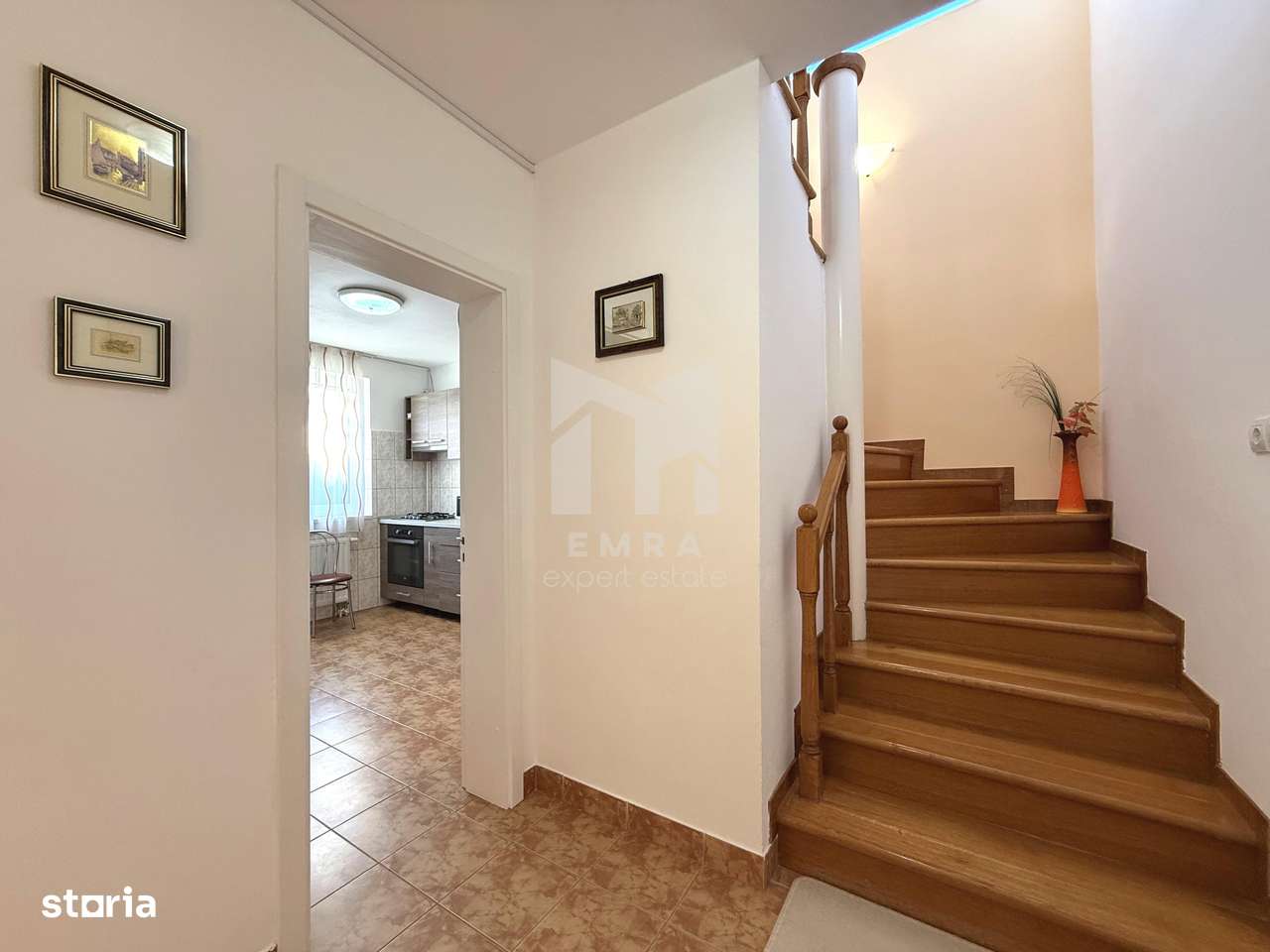 Casă cu 4 camere în Sâncraiu de Mures - cartierul Răsăritului-5