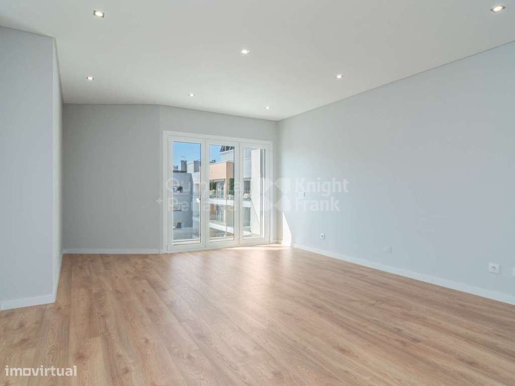 Apartamento T2 para arrendamento com garagem na Parede - Grande imagem: 4/24