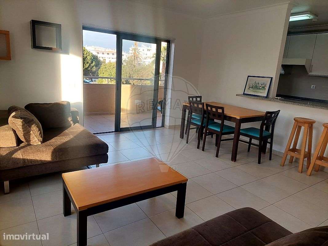 Apartamento T1 para arrendamento - Grande imagem: 4/21