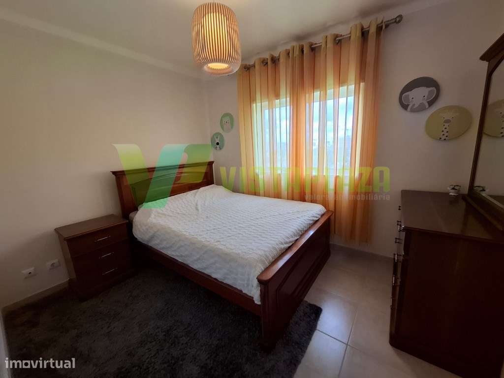 Apartamento T2 em Urbanização Oásis Parque - Rés-do-chão em bom est... - Grande imagem: 4/22