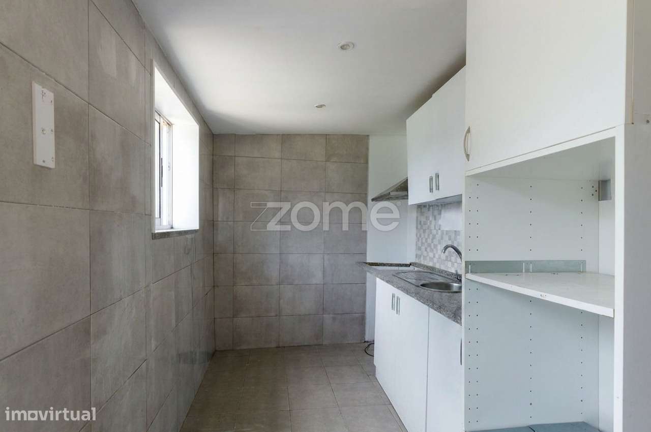 Moradia T2 com Terraço Privativo.-16