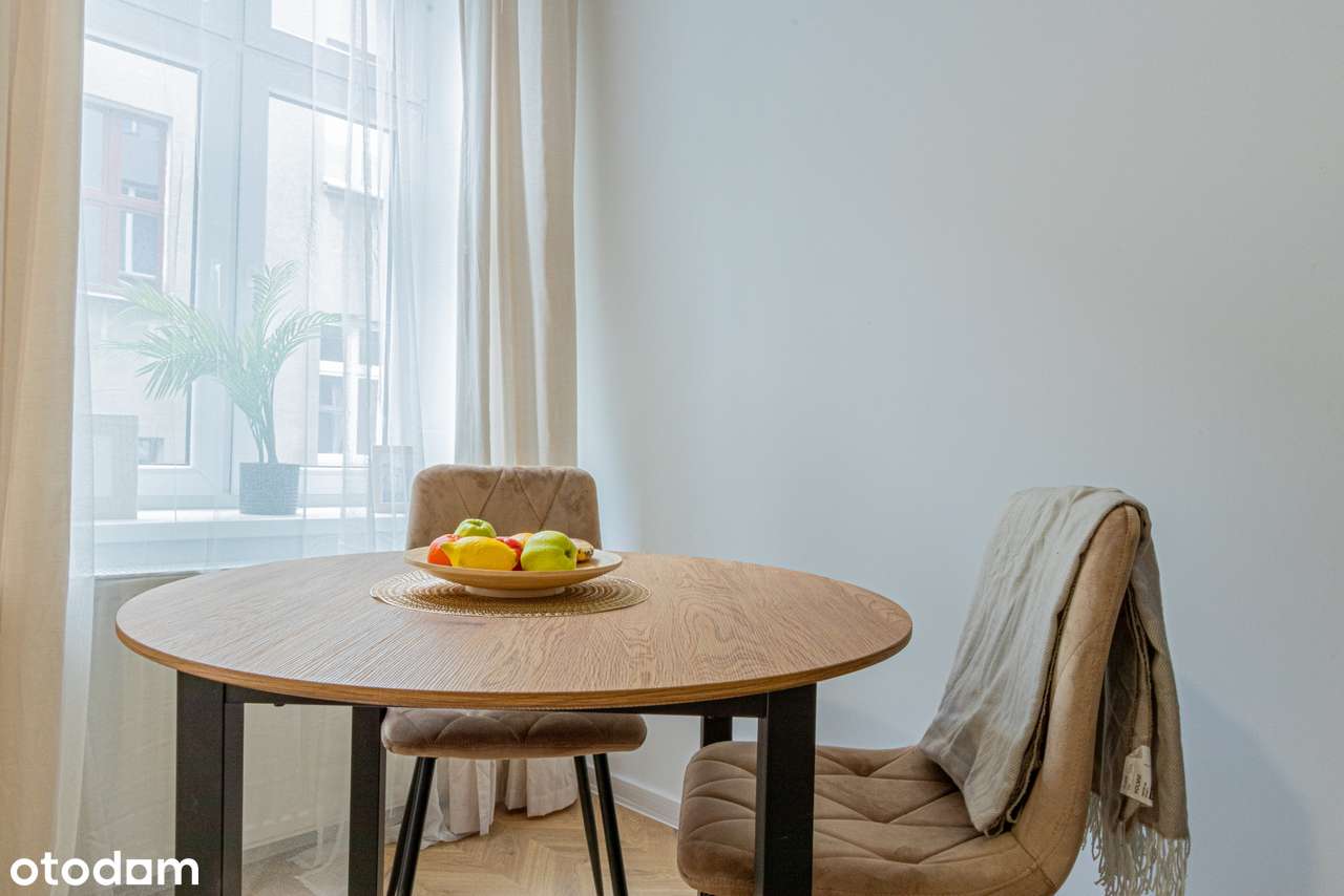 Przytulna kawalerka z balkonem do wprowadzenia-3