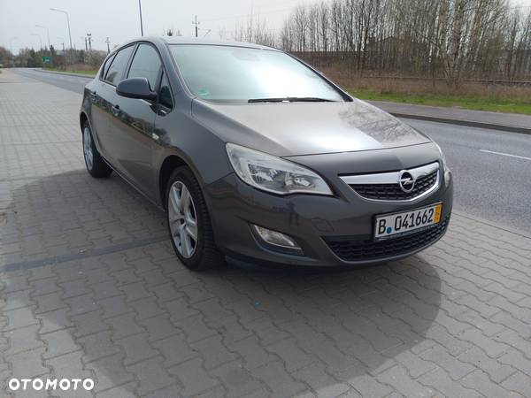 Opel Astra 1.4 Turbo Active - 3