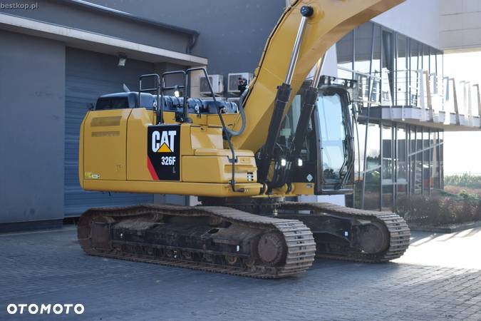 Caterpillar 326FL - 12