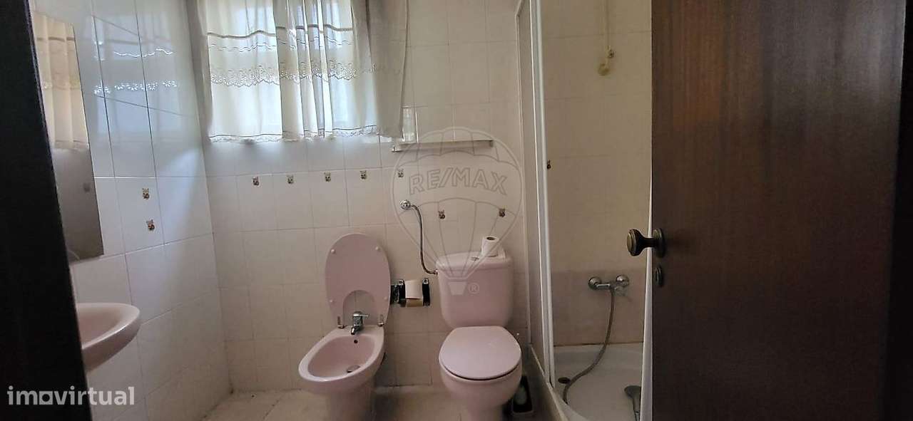 Apartamento T3 à venda em Almada-1