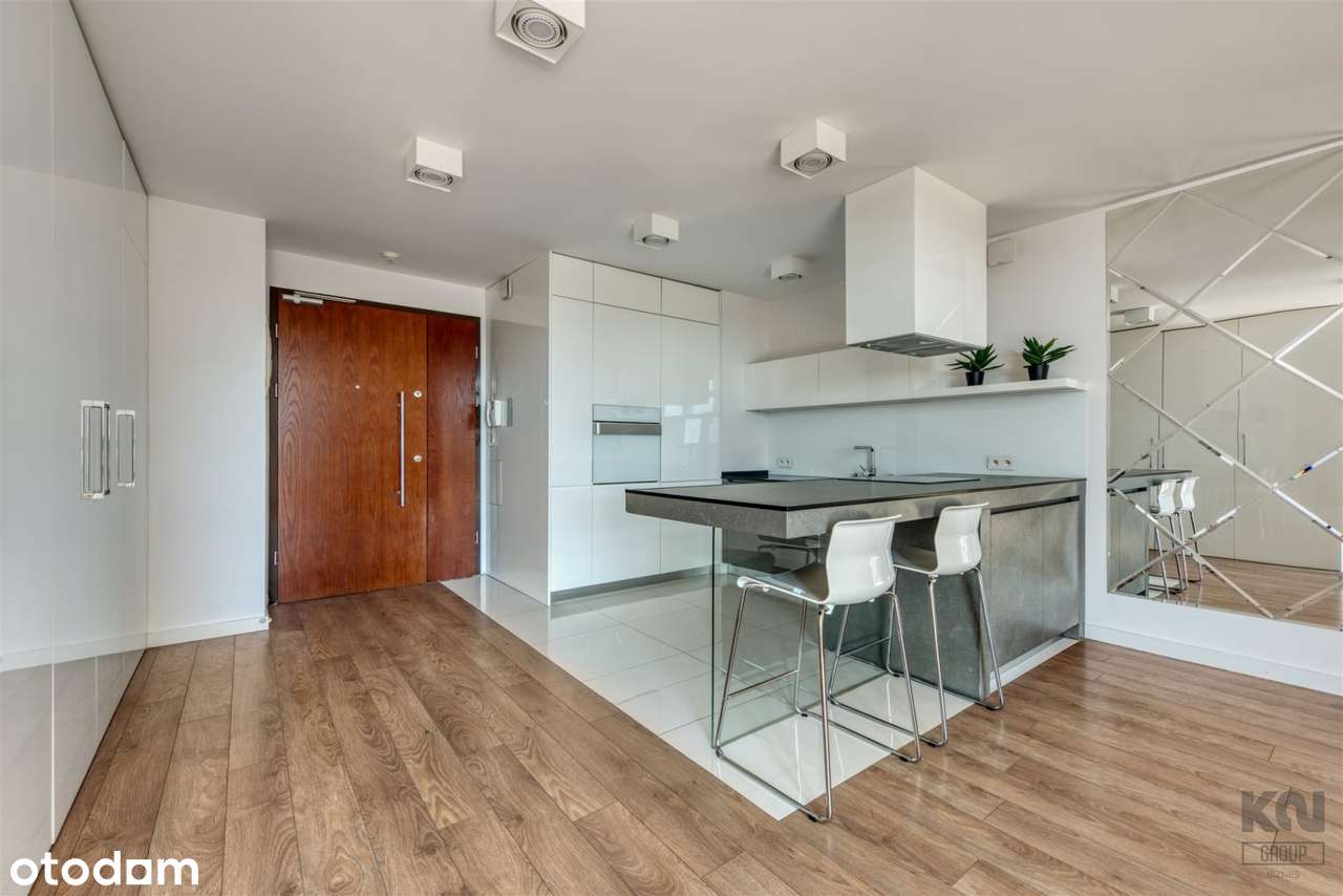 Atrakcyjny loft 3-pokojowy na ostatnim piętrze-3