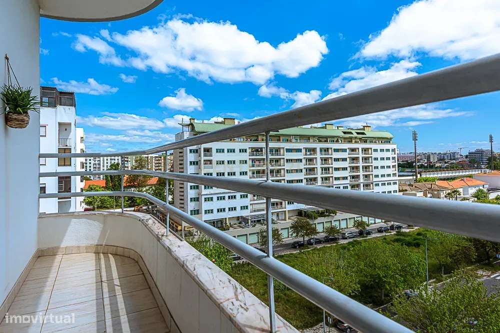 T3 com Vista Cidade e Rio  na Zona Prime do Liceu ✨-28