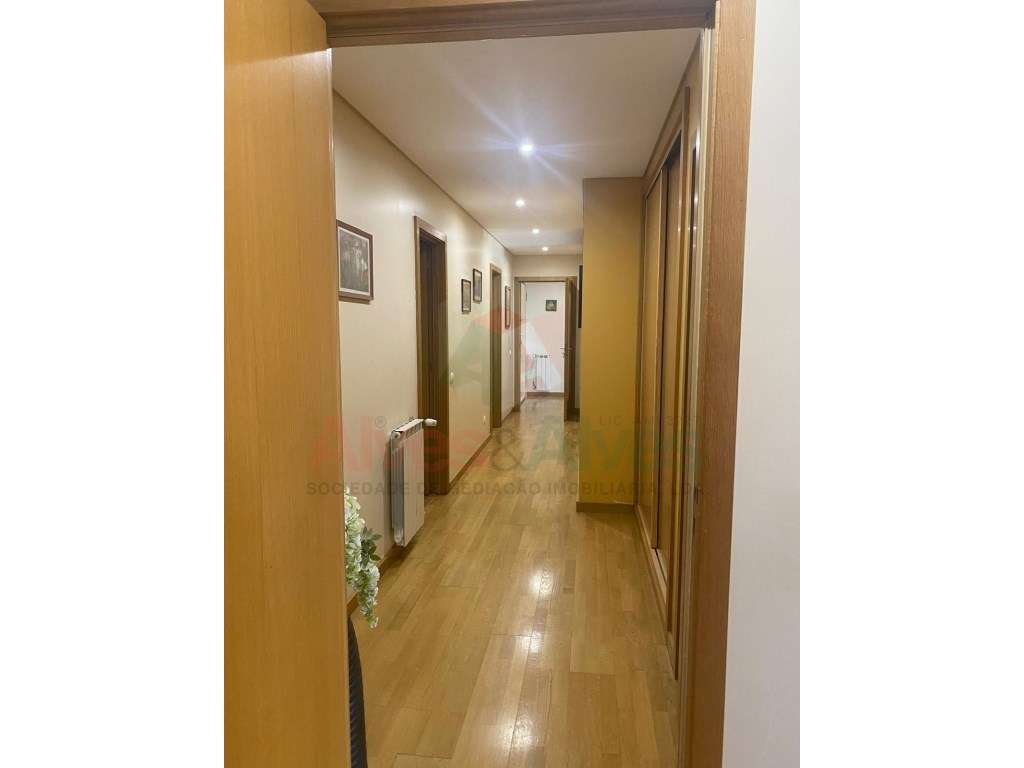 Fantástico Apartamento T2+1 em Condominio Fechado - Frente ao Maia ...-10