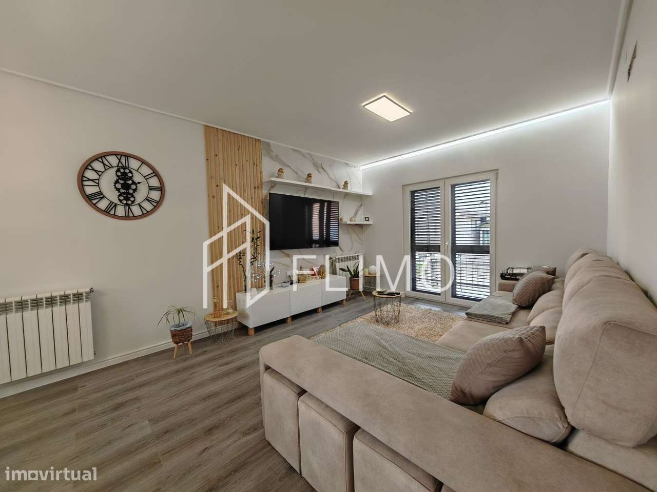 Moradia T4 em Arrifana-7