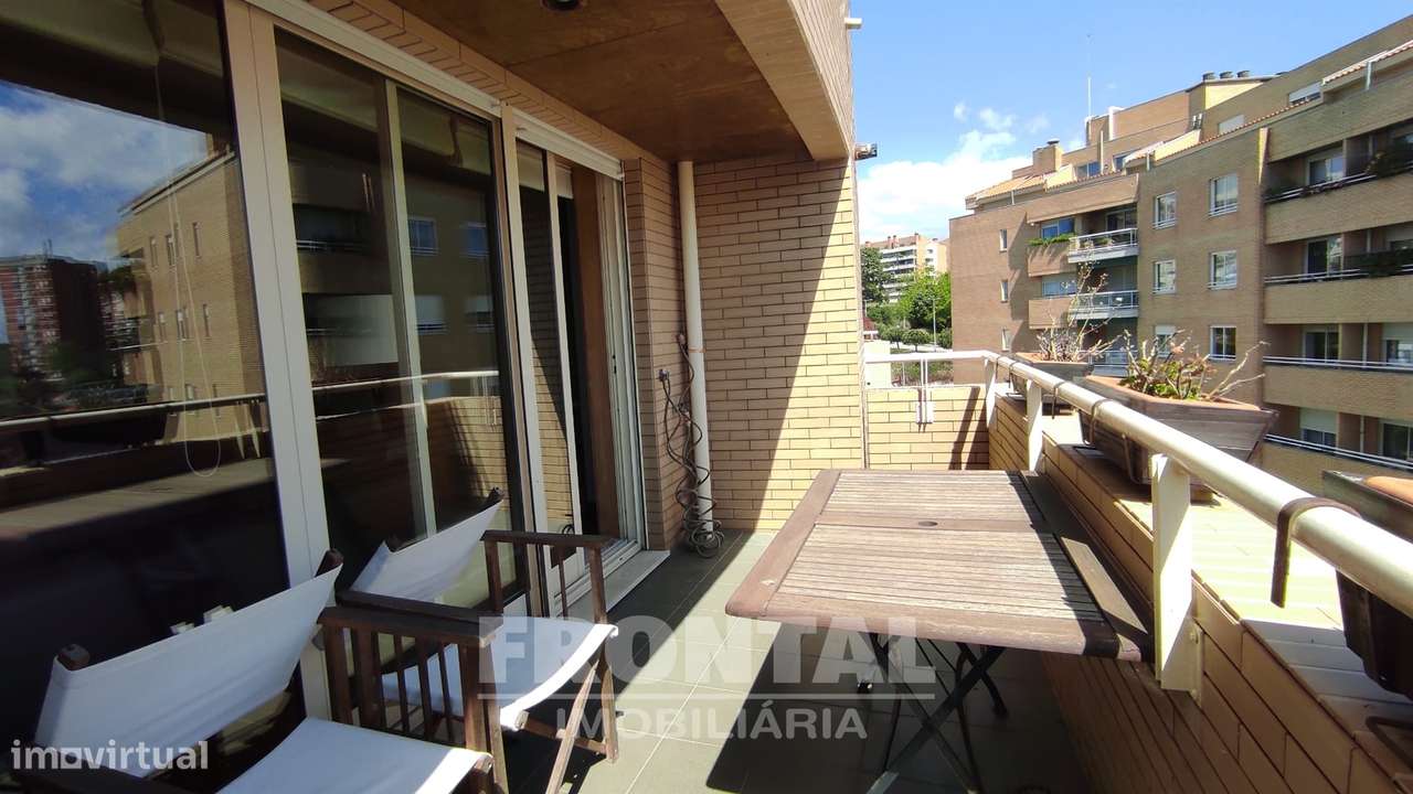 Apartamento T3 com Suite e Vistas Mar | Foz Do Douro, Porto - Grande imagem: 4/33