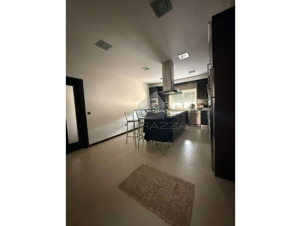 Casa de luxo à entrada da cidade de chaves-11