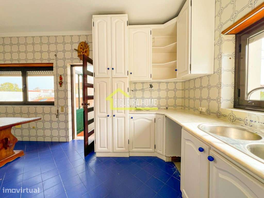 Andar de moradia com 4 quartos, garagem e anexo-27