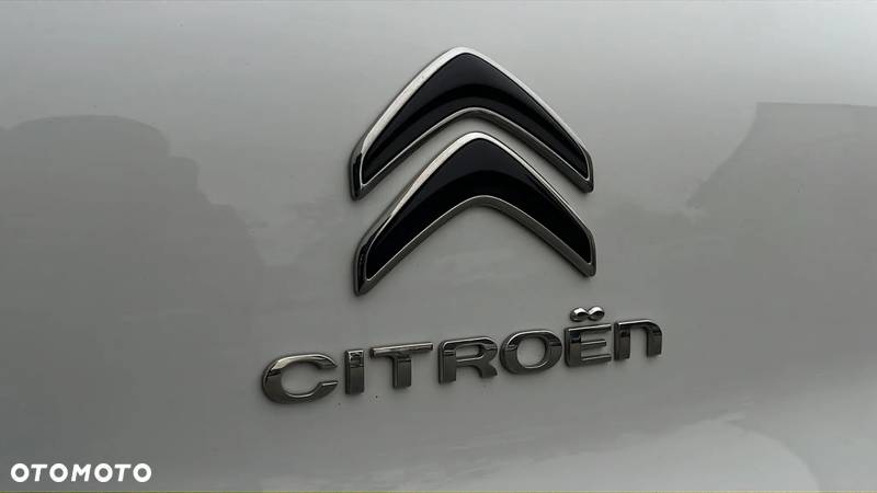 Citroën C3 1.2 PureTech Shine - 33