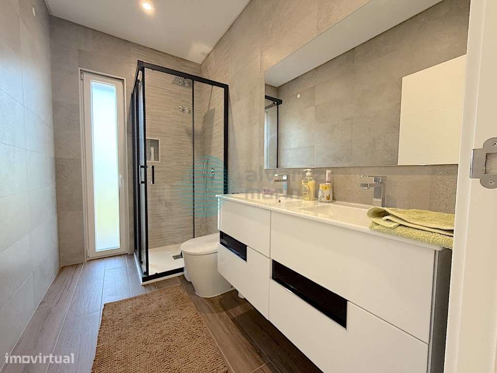 Excelente Moradia/Quintinha PISO TÉRREO V4, Ramalhal-27