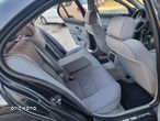 BMW Seria 5 520i - 22