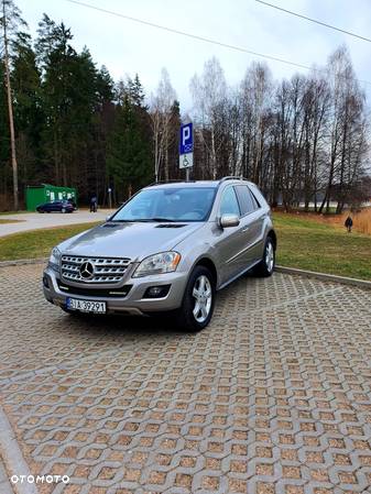 Mercedes-Benz ML 350 BlueTec 4-Matic - 1