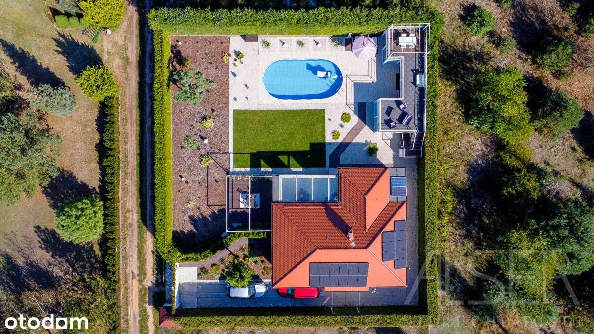 Murowany dom w Hiszpańskim stylu | Prywatność |-18