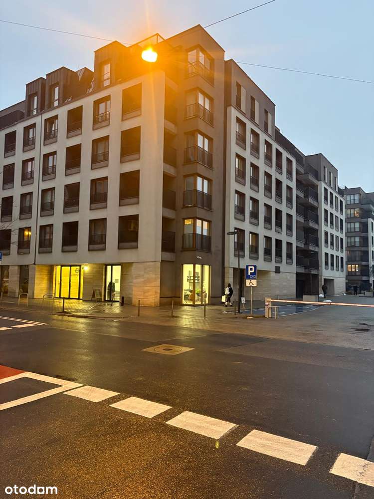 Przytulna kawalerka z tarasem w super lokalizacji, blisko centrum, MTP