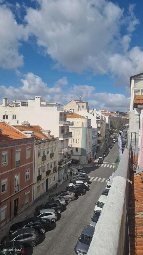 Apartamento T2+1 situadi no Alto de Santo Amaro - Grande imagem: 3/27