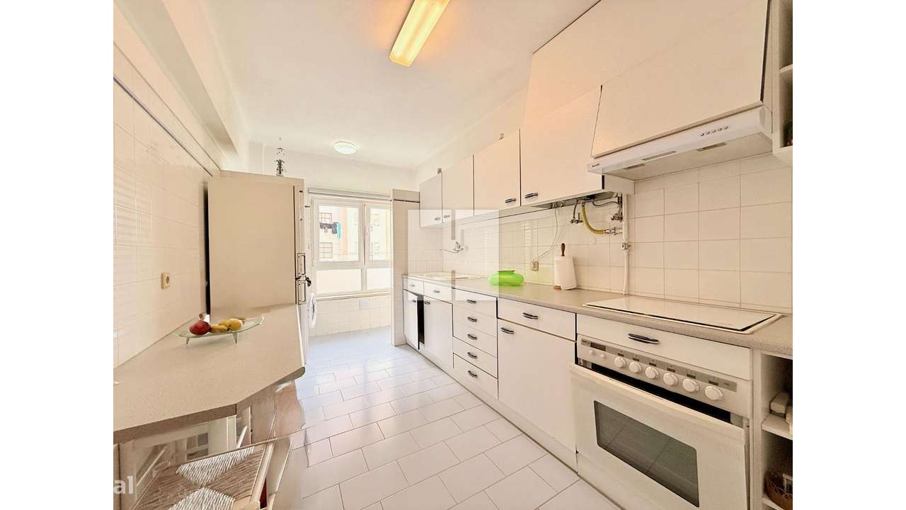 T3 com vista rio e muita luz - Grande imagem: 2/31