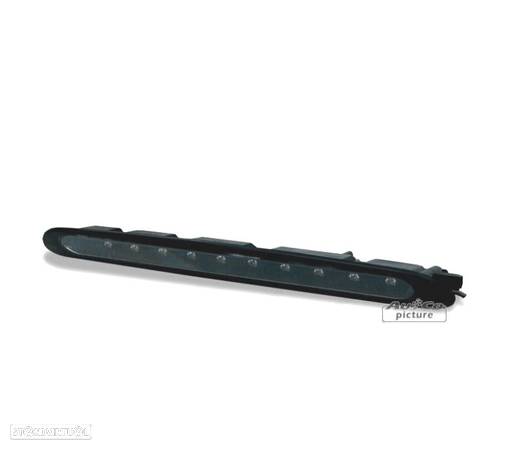 TERCEIRA LUZ DE STOP PARA SEAT LEON II 1P 05-09 LEDS PRETO - 1