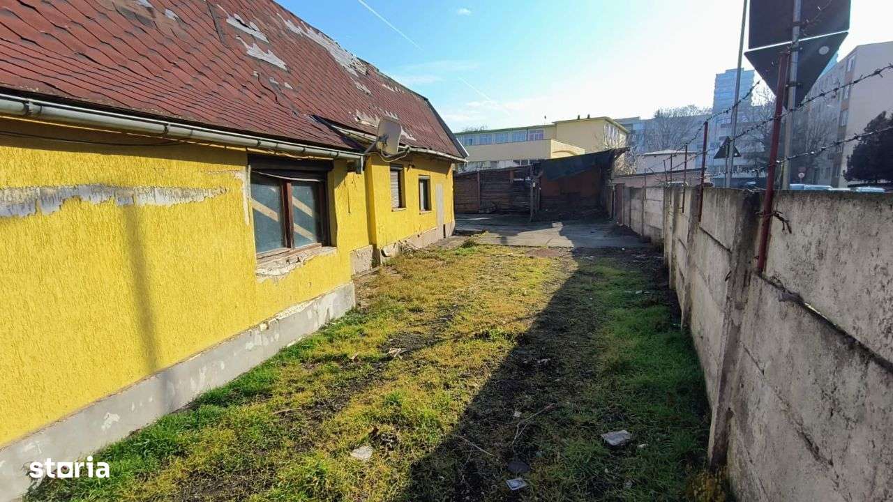 Casa 7 Noiembrie/Aleea Carpati, 82 mp, teren 306 mp, necesita renovare - Imagine principală: 4/7