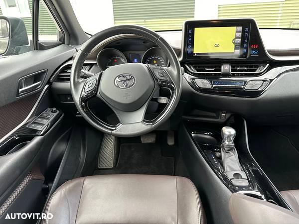 Toyota C-HR Hybrid Lounge - 19