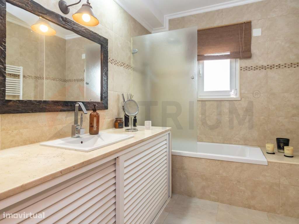 Exclusiva Moradia T6 com Quintinha, Piscina e Elevado Potencial de ...-31