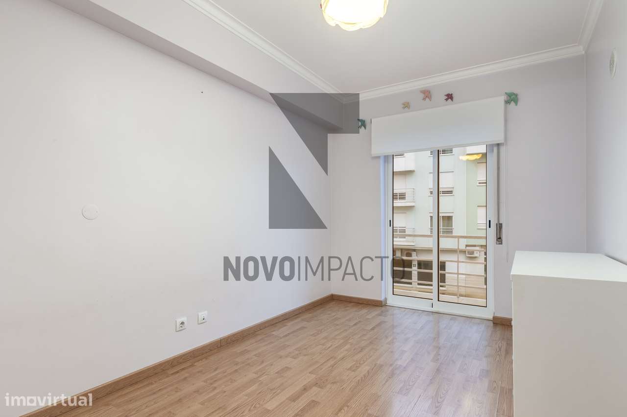 Apartamento T3 c/ parqueamento e arrecadação-16