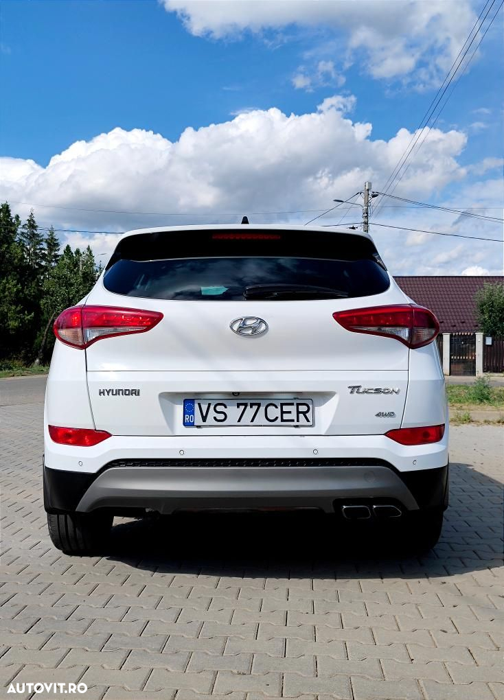 Hyundai Tucson - 4