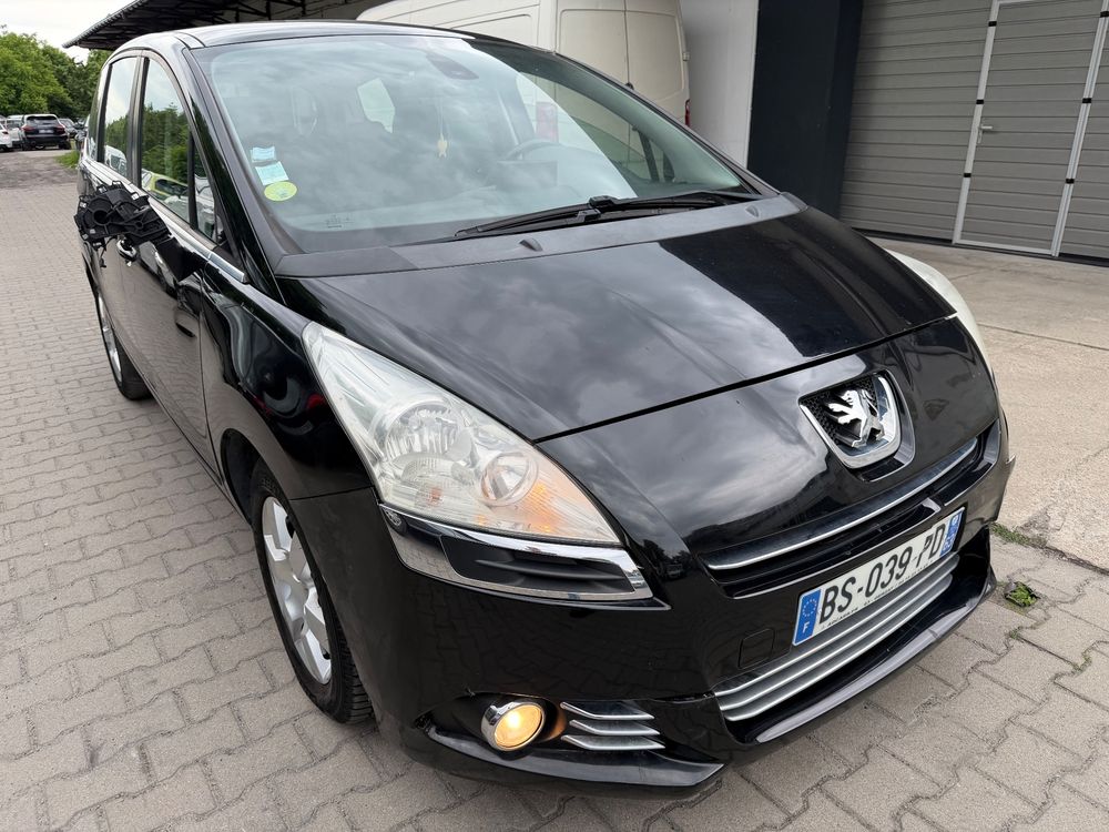 Peugeot 5008 I (2009-2017) HDI FAP 110 Allure 2011