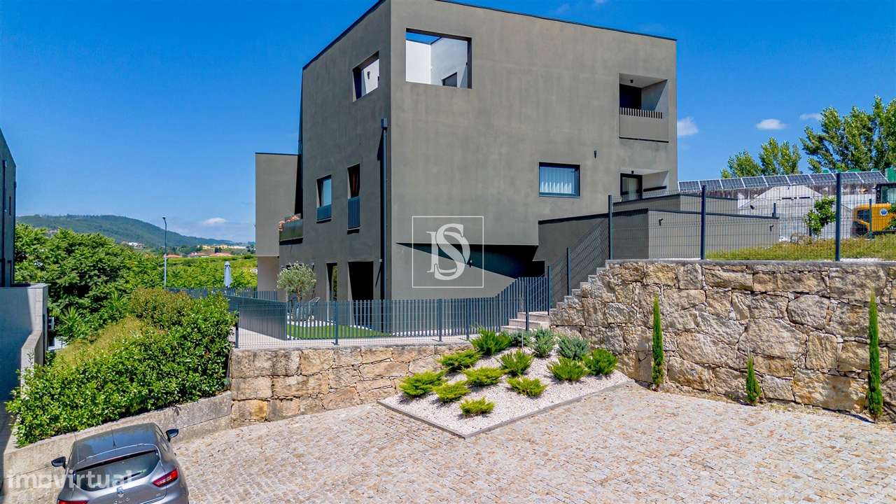 Apartamento T3 Venda em Amarante (São Gonçalo), Madalena, Cepelos e Ga-24