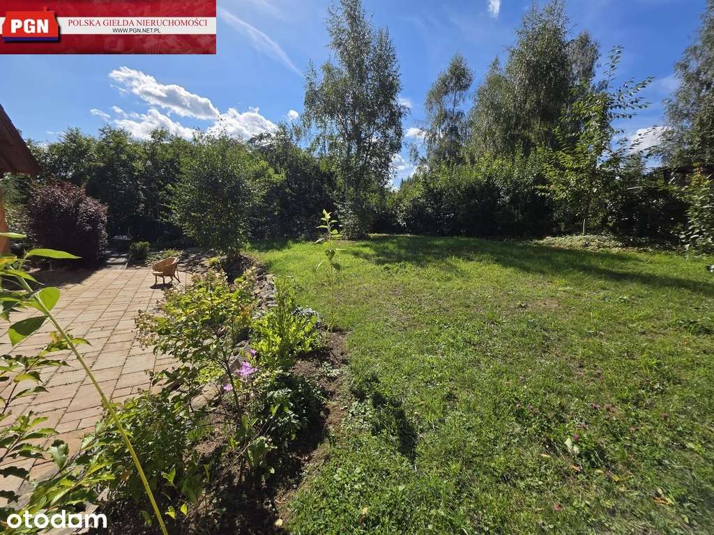 Atrakcyjny dom parterowy z użytkowym poddaszem - Pełny obrazek: 5/20