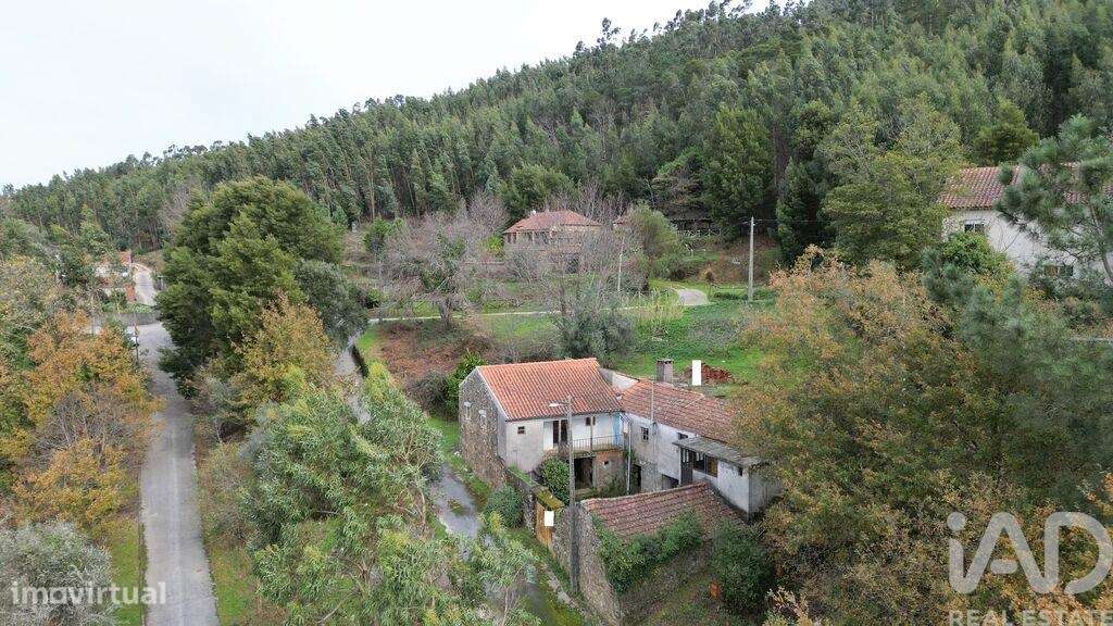 Casa / Villa T4 em Vila Nova de 372 m2 - Grande imagem: 2/37