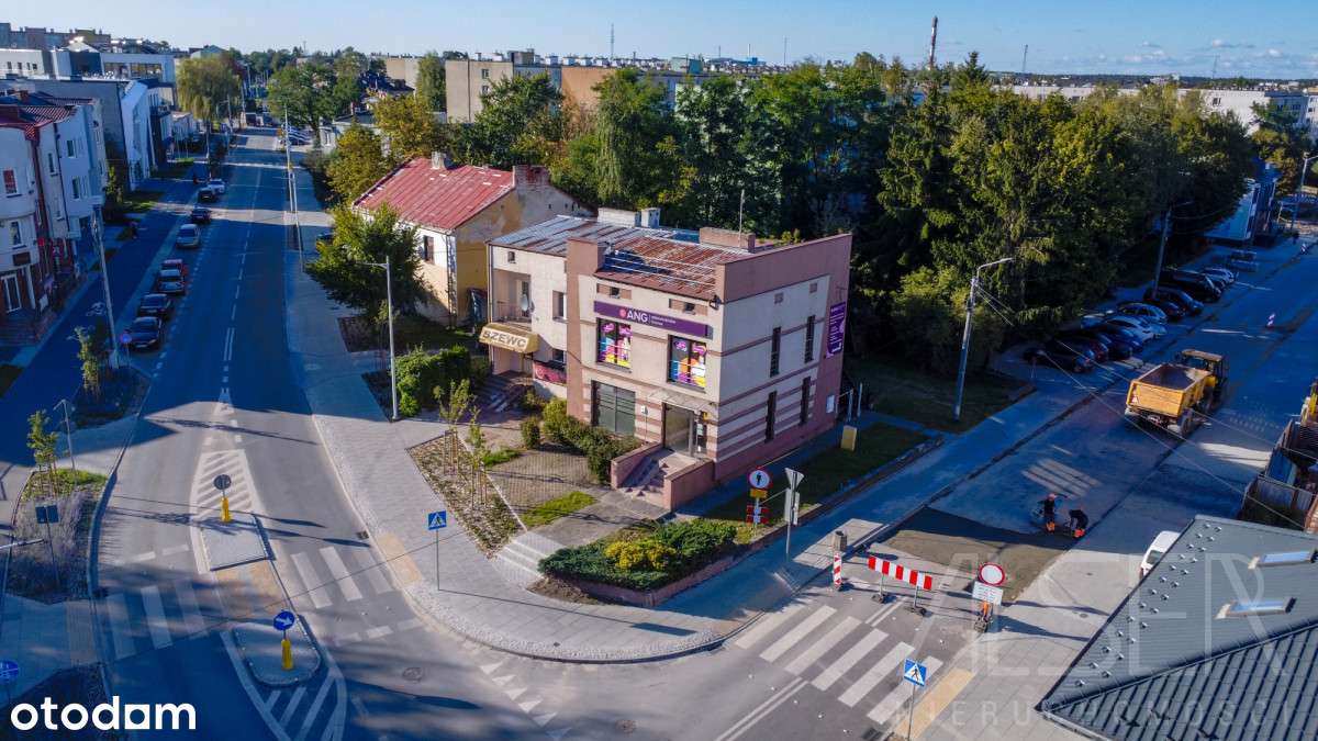 Budynek mieszkalno-usługowy| Róg Pułtuskiej/1 Maja-15