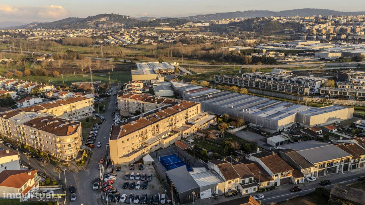 Apartamento T3 com terraço em Frossos, Braga-34